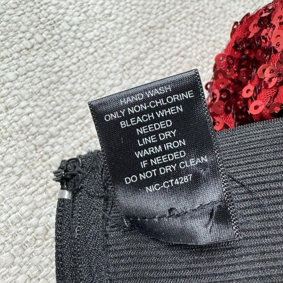 WET SEAL Red Sequins Women's Camisole Bustier Party Holiday Crop Top Large - Picture 14 of 14